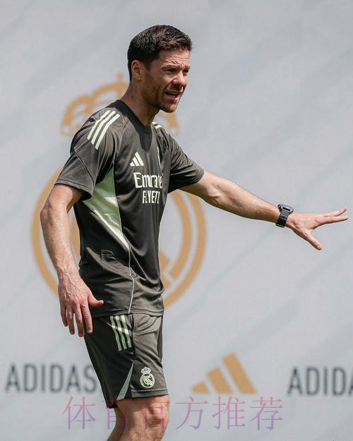 每体:若皇马想聘请阿隆索 要向药厂支付800万欧